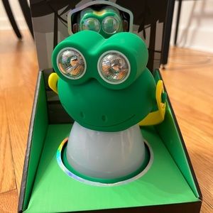 - Frog lantern and headlight
